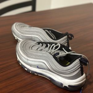 Nike AirMax 97 size 9 mens